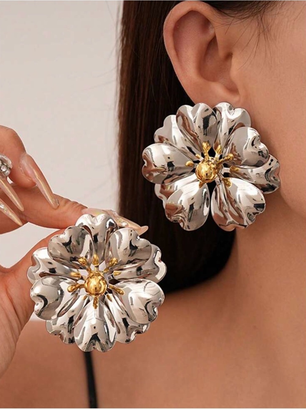 Silver and Gold Floral Brooch Set — Elegant Women’s Jewelry